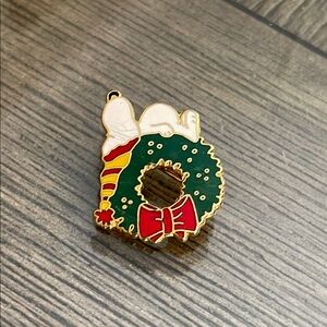 1960s AVIVA Snoopy Brooch - Christmas Wreath Design Rare Peanuts Collectible